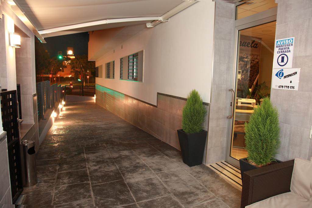Hostal Dona Manuela Málaga Buitenkant foto